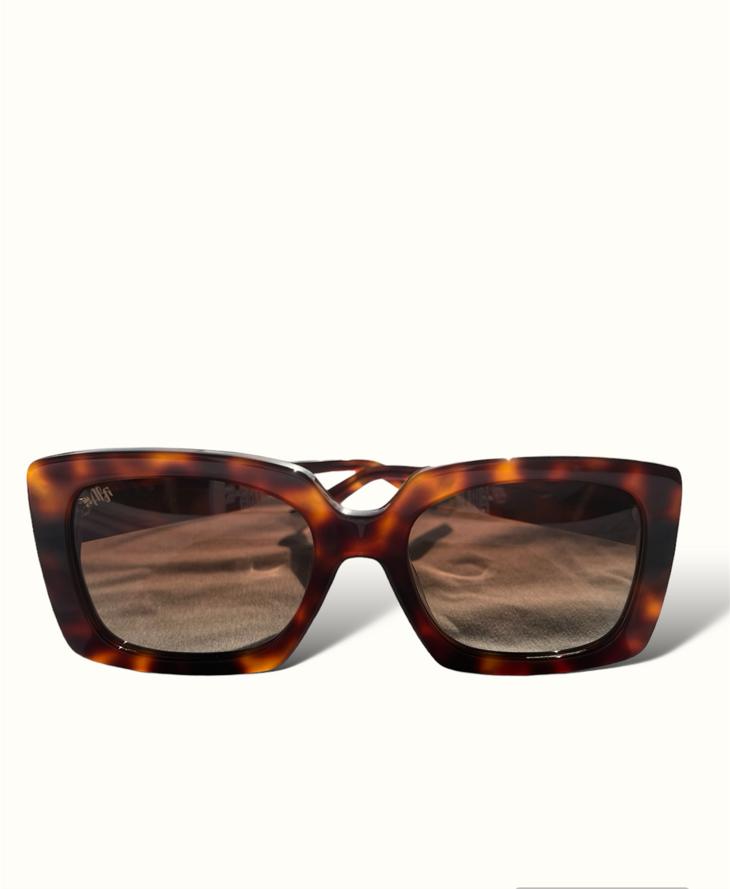 Extravaganza oversized sunglasses